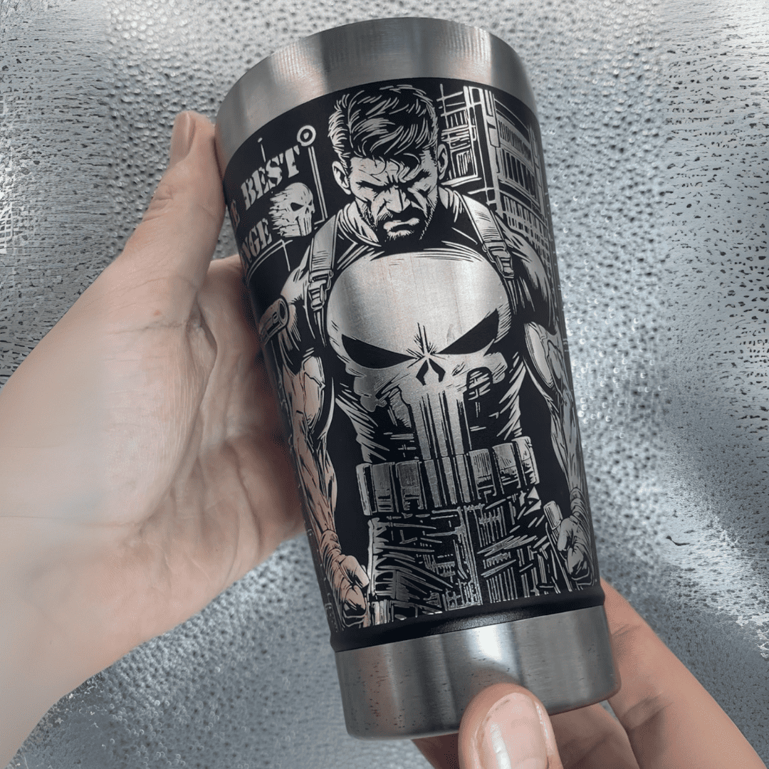 The Punisher #02 | Copo Térmico Preto Personalizado 360° a Laser + Brinde